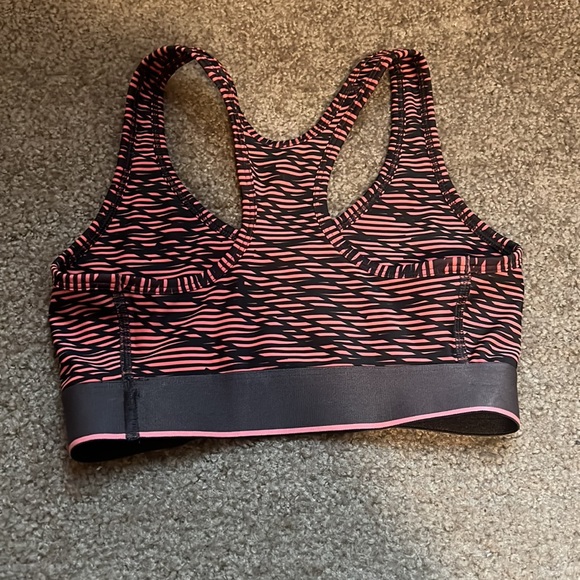 Sport bra - Picture 2 of 3